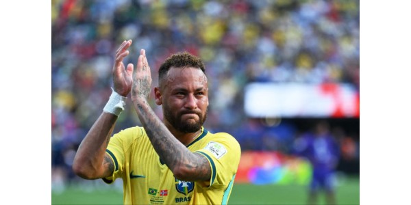 Het doelpunt van Neymar was niet genoeg om Brazilië de overwinning te redden Het doelpunt van Neymar was niet genoeg om Brazilië de overwinning te redden